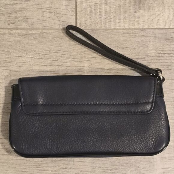 Kate Spade Navy Leather Twist Lock Clutch Wristlet - Picture 3 of 9